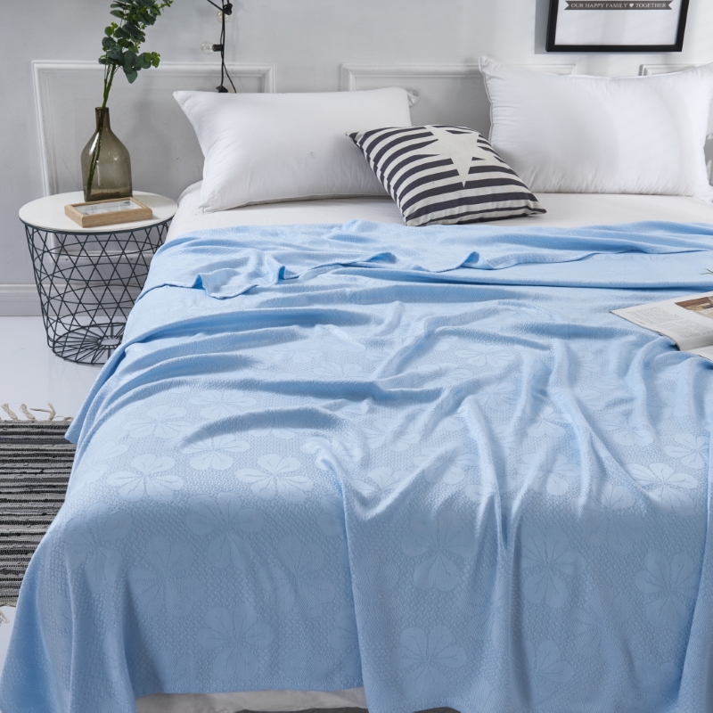 ผ้าห่มใยไผ่สำหรับฤดูร้อน 100%  - Cooling Blanket Hot Sleepers บทวิจารณ์และราคา